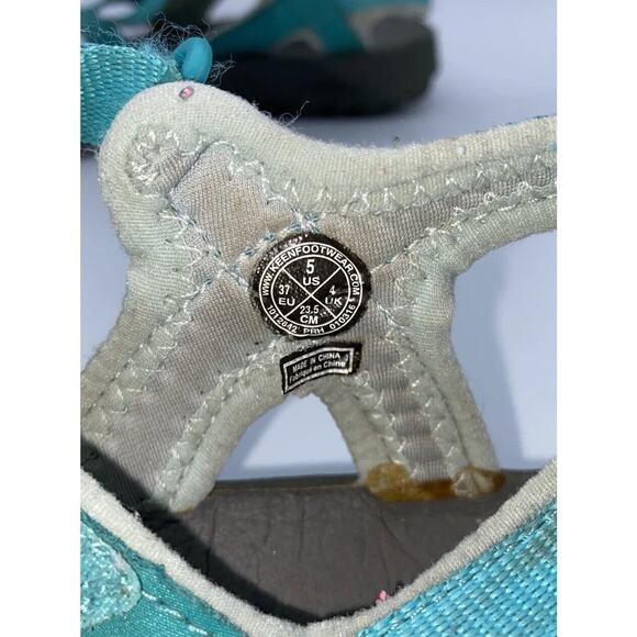 Keen Teal Rose Sandals Closed Toe Strappy Blue Gray Girls Size US 5 - Picture 4 of 7